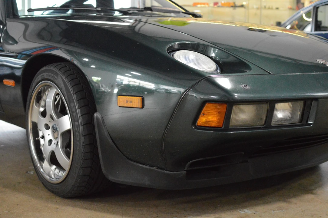 1983 Porsche 928 S - Image 22 of 31