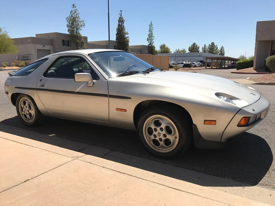 1983 Porsche 928 S - Image 9 of 31