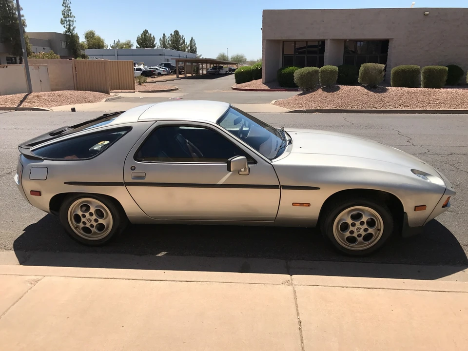 1983 Porsche 928 S - Image 8 of 31