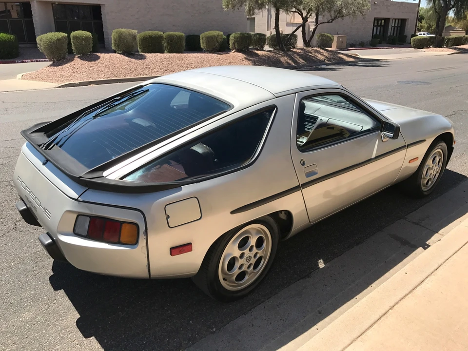 1983 Porsche 928 S - Image 7 of 31