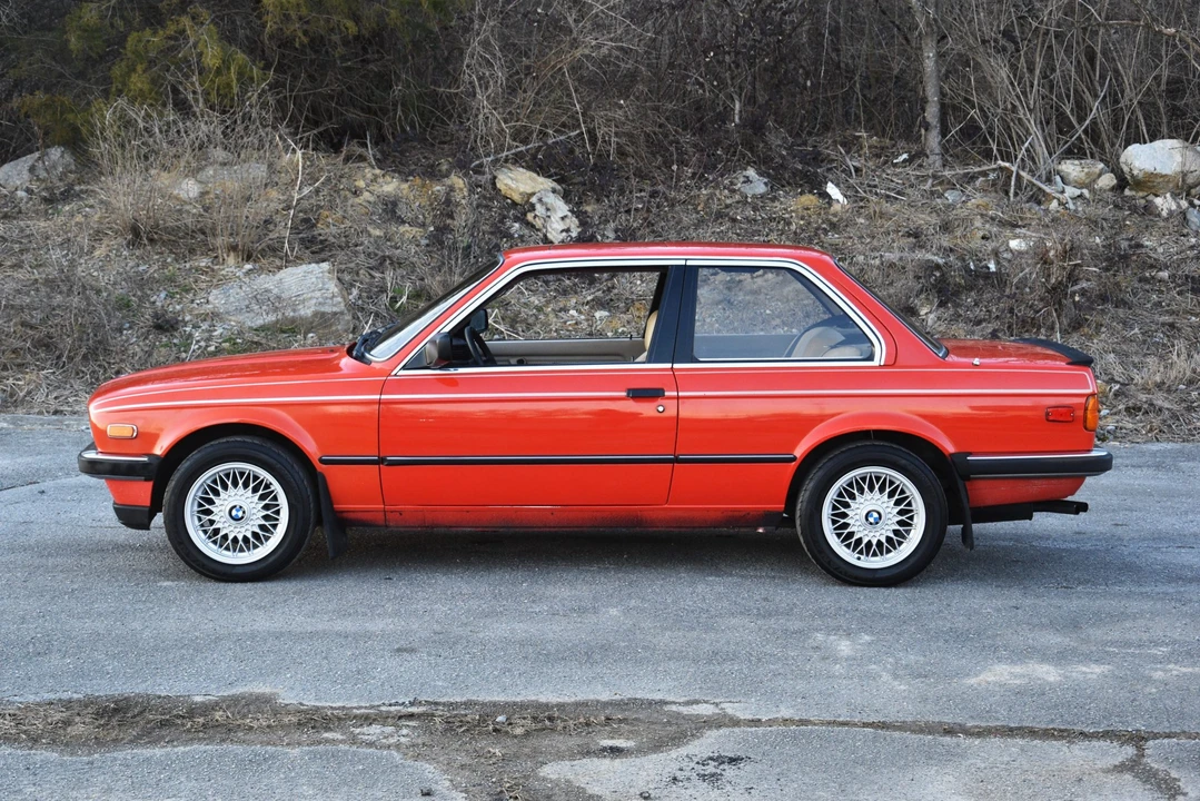 1984 BMW E30 3 Series - Image 13 of 31