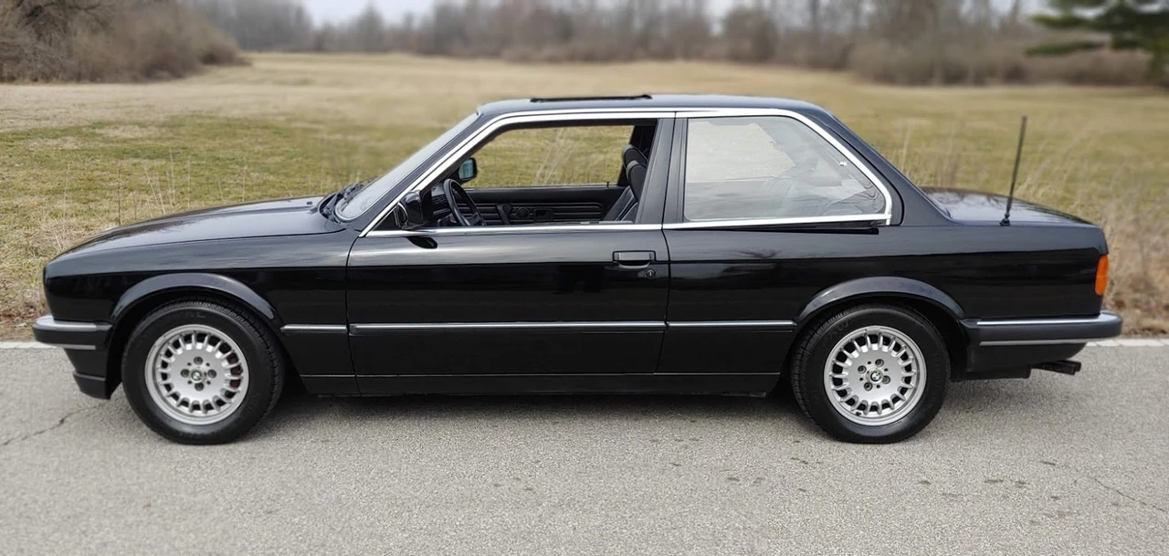 1984 BMW E30 3 Series - Image 16 of 31