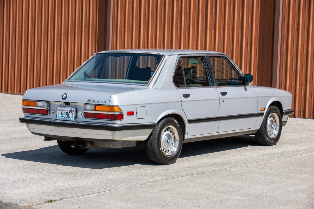 1984 BMW E28 5 Series - Image 5 of 31