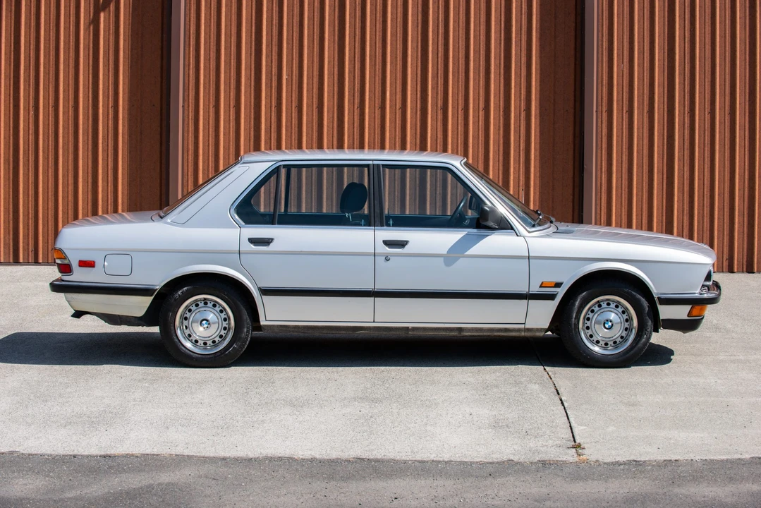 1984 BMW E28 5 Series - Image 6 of 31
