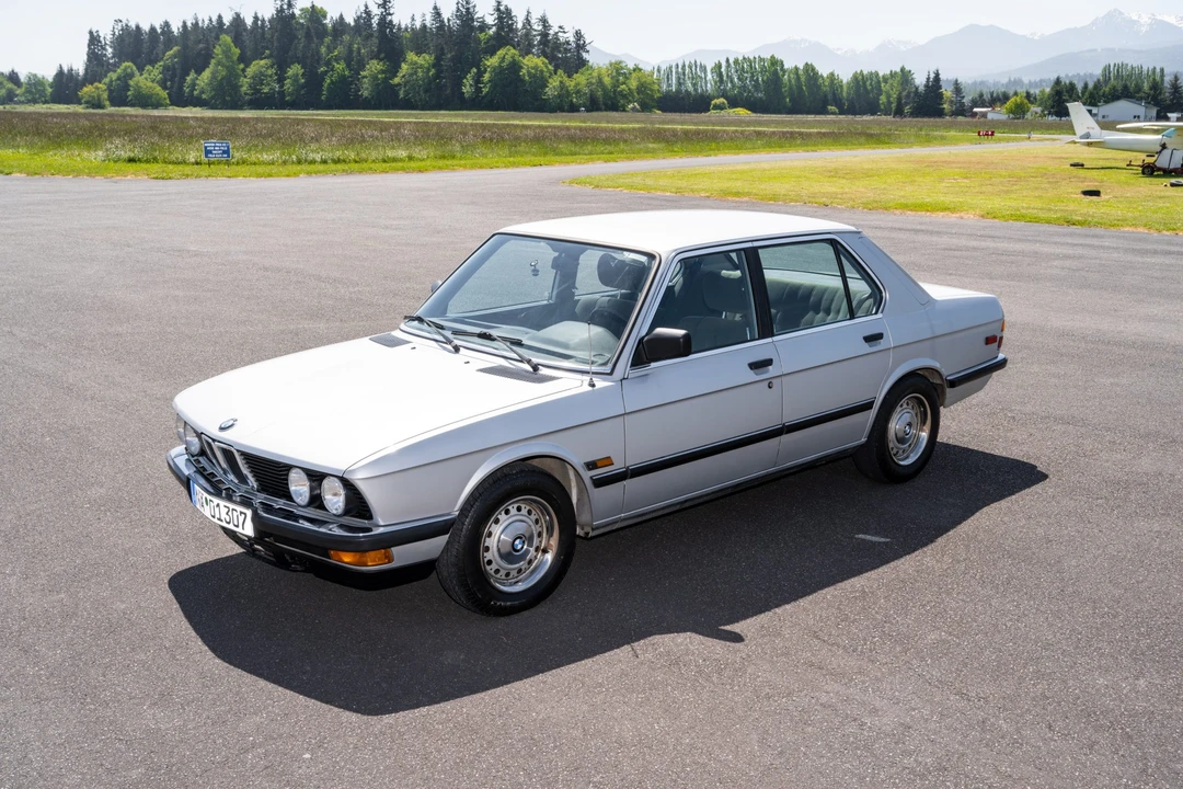 1984 BMW E28 5 Series - Image 12 of 31