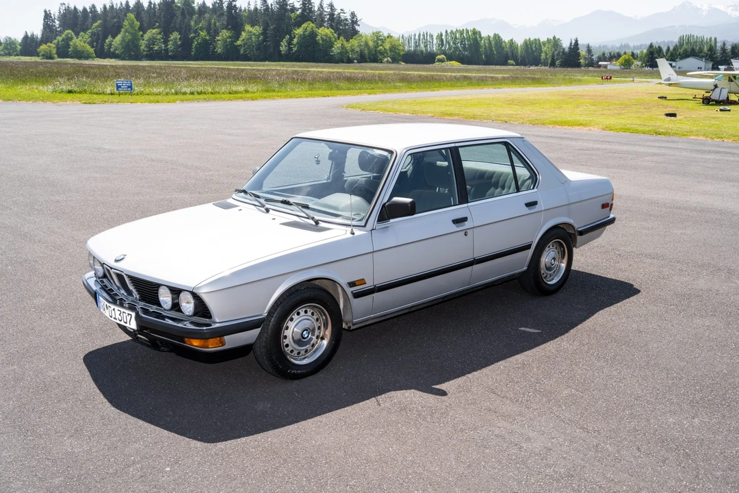 1984 BMW E28 5 Series - Image 13 of 31