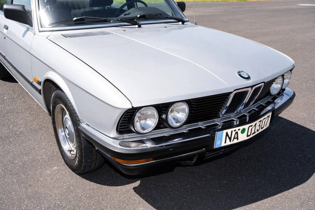 1984 BMW E28 5 Series - Image 14 of 31