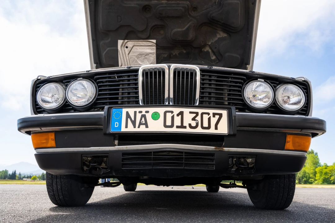 1984 BMW E28 5 Series - Image 15 of 31