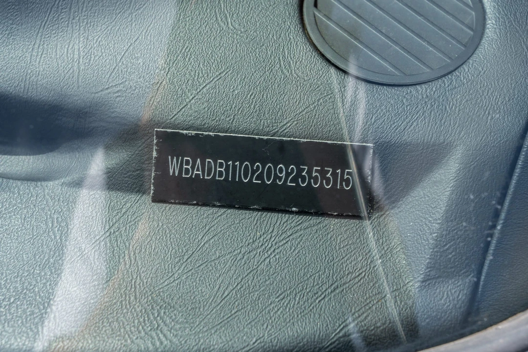 1984 BMW E28 5 Series - Image 29 of 31