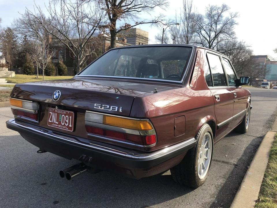 1984 BMW E28 5 Series - Image 15 of 31