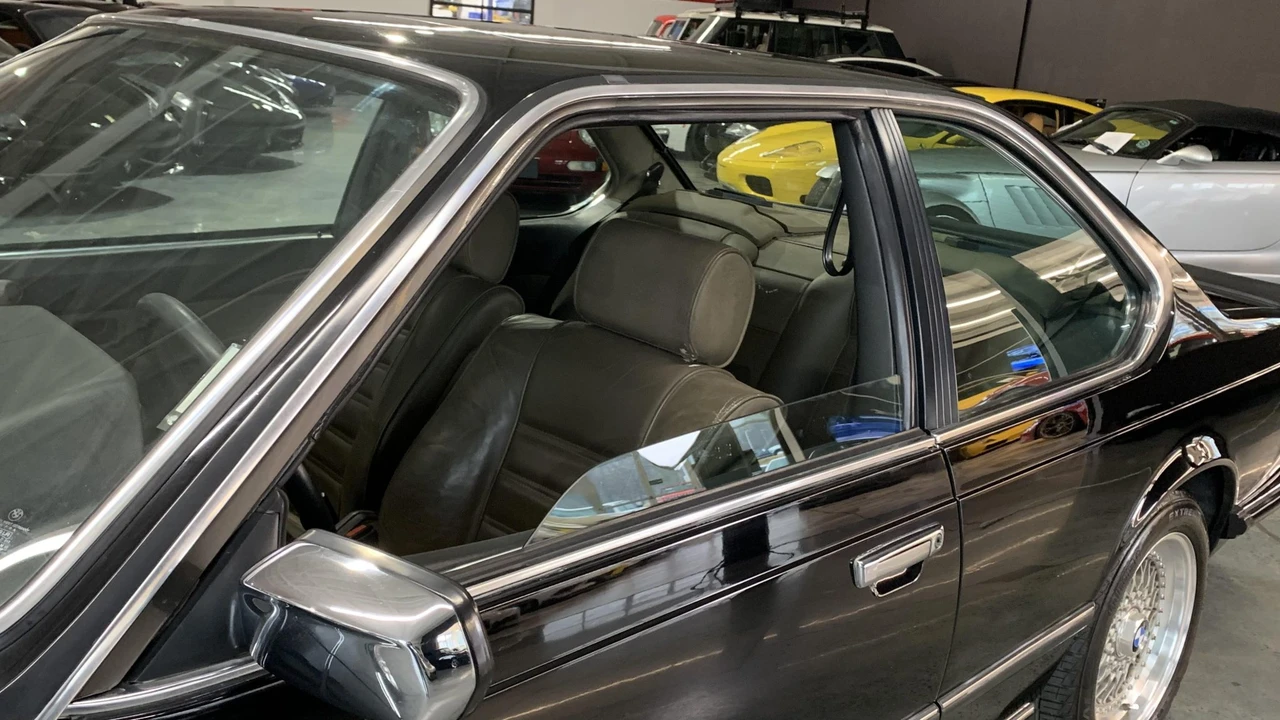 1984 BMW E24 6 Series - Image 19 of 31