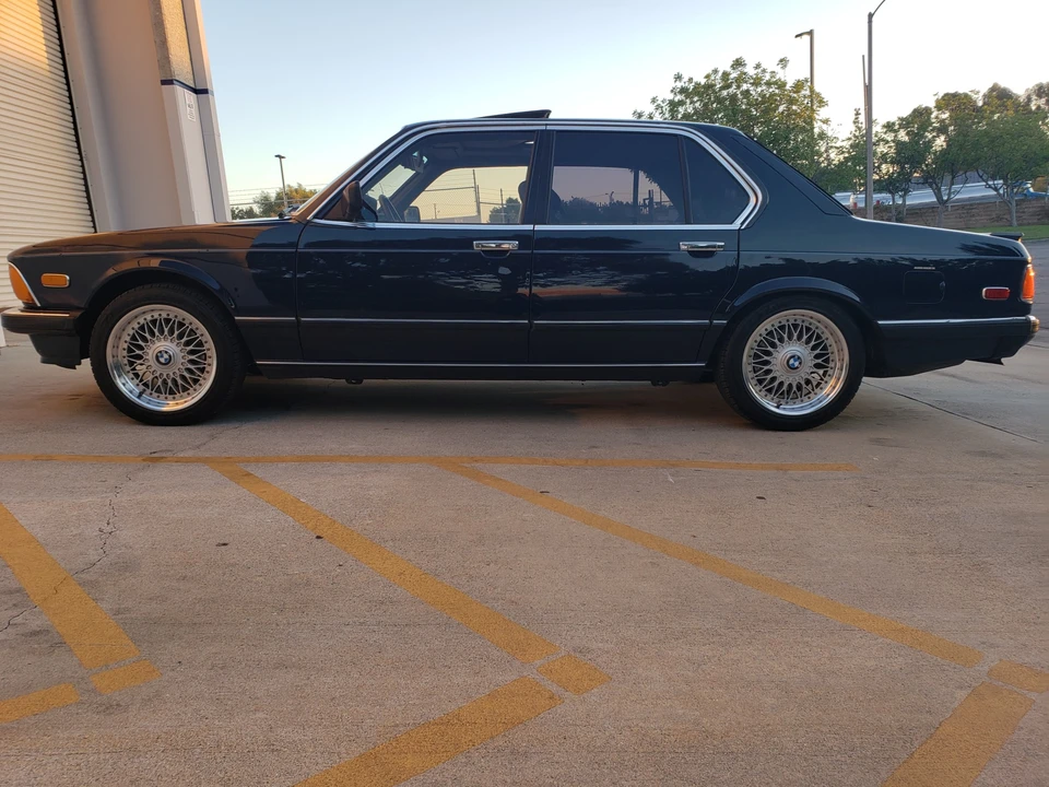 1984 BMW E23 7 Series - Image 4 of 31