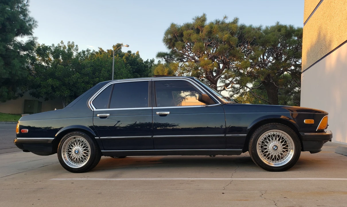 1984 BMW E23 7 Series - Image 12 of 31