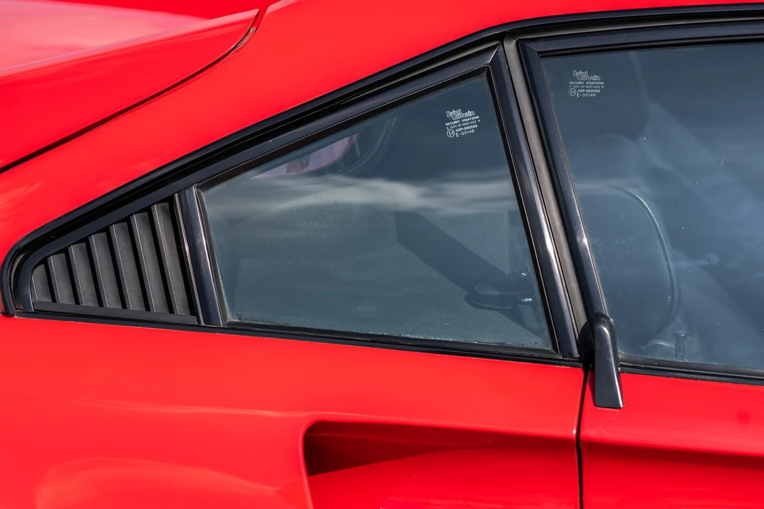 1984 Ferrari 308 GTB QV - Image 24 of 31