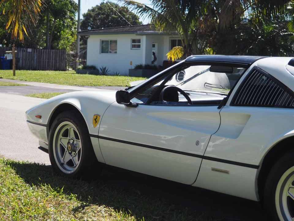 1984 Ferrari 308 GTS QV - Image 20 of 31