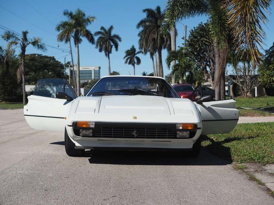 1984 Ferrari 308 GTS QV - Image 3 of 31