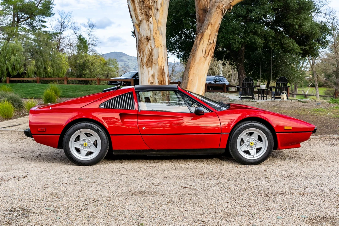 1984 Ferrari 308 GTS QV - Image 11 of 31