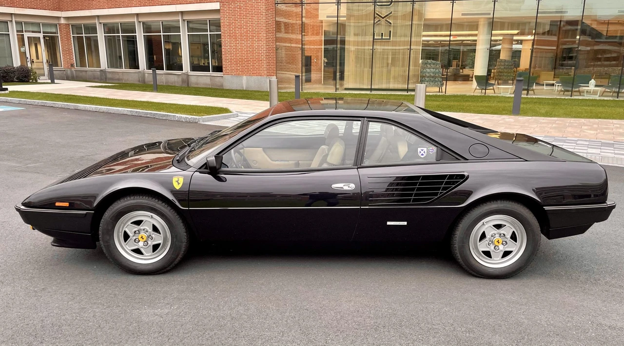 1984 Ferrari Mondial QV - Image 3 of 31