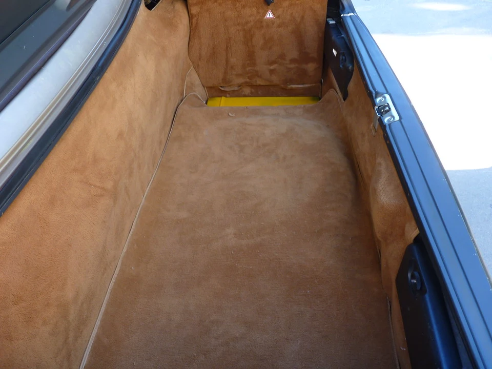 1984 Mercedes-Benz R107 SL-Class - Image 29 of 31
