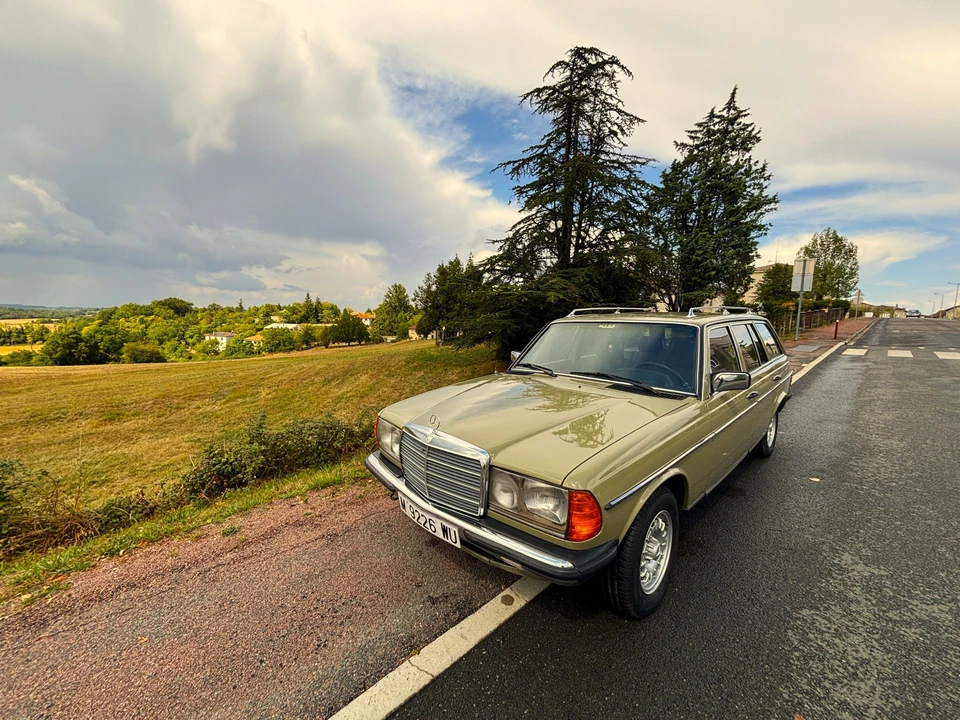 1984 Mercedes-Benz W123 Wagon (S123) - Image 18 of 31