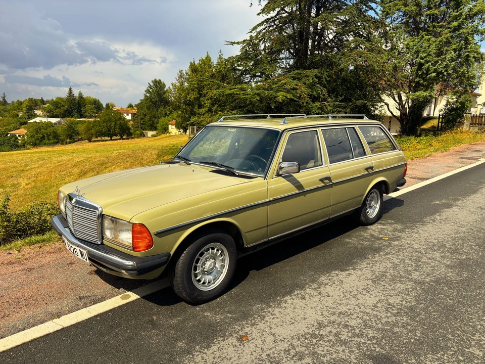 1984 Mercedes-Benz W123 Wagon (S123) - Image 8 of 31