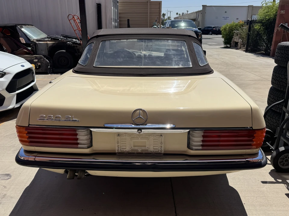 1984 Mercedes-Benz R107 SL-Class - Image 25 of 31