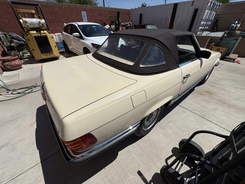 1984 Mercedes-Benz R107 SL-Class - Image 28 of 31