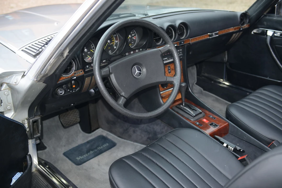 1984 Mercedes-Benz R107 SL-Class - Image 25 of 31