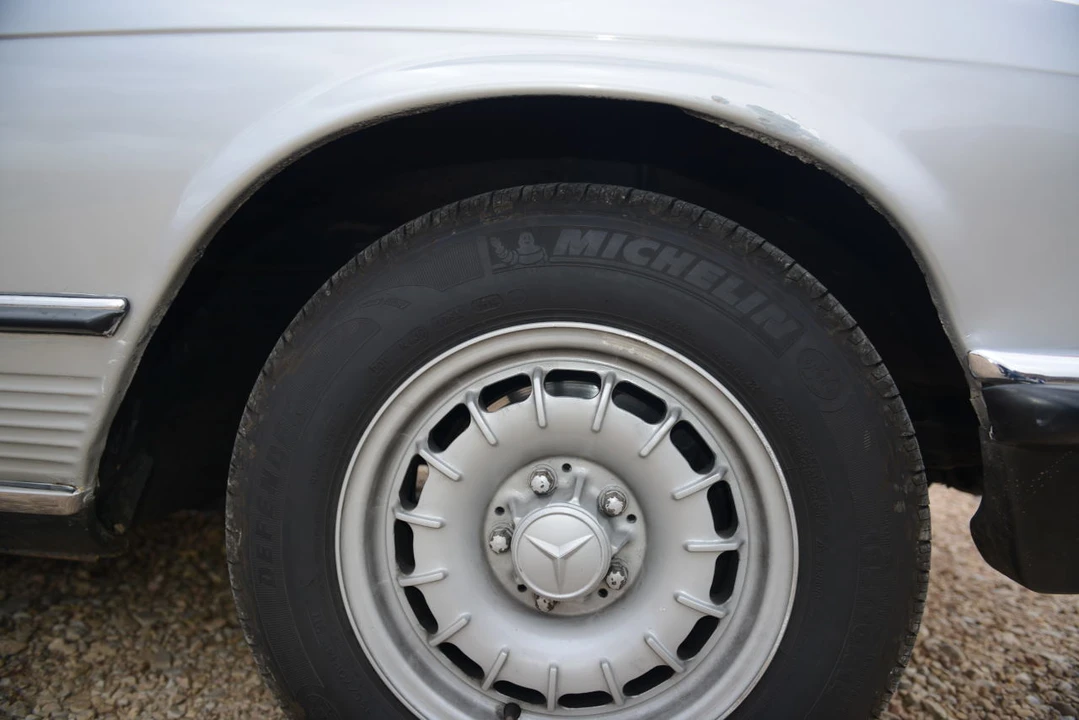 1984 Mercedes-Benz R107 SL-Class - Image 9 of 31