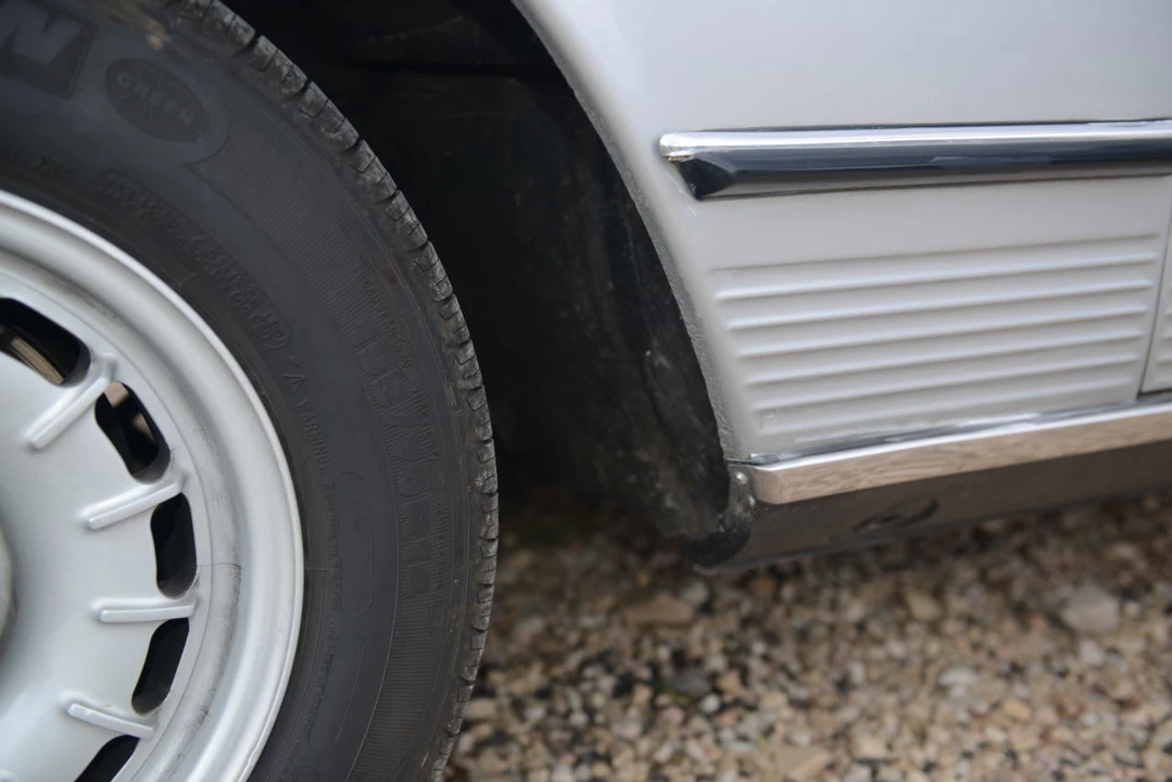 1984 Mercedes-Benz R107 SL-Class - Image 12 of 31