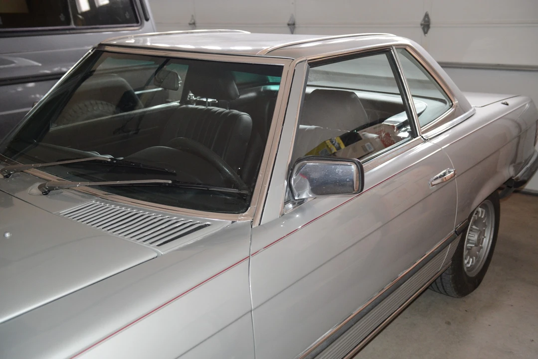 1984 Mercedes-Benz R107 SL-Class - Image 16 of 31