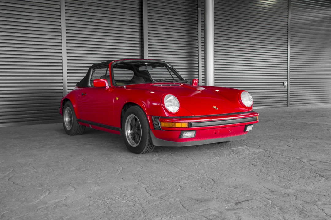 1984 Porsche 911 Carrera 3.2 - Image 10 of 31