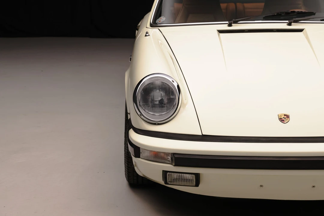 1984 Porsche 911 Carrera 3.2 - Image 14 of 31