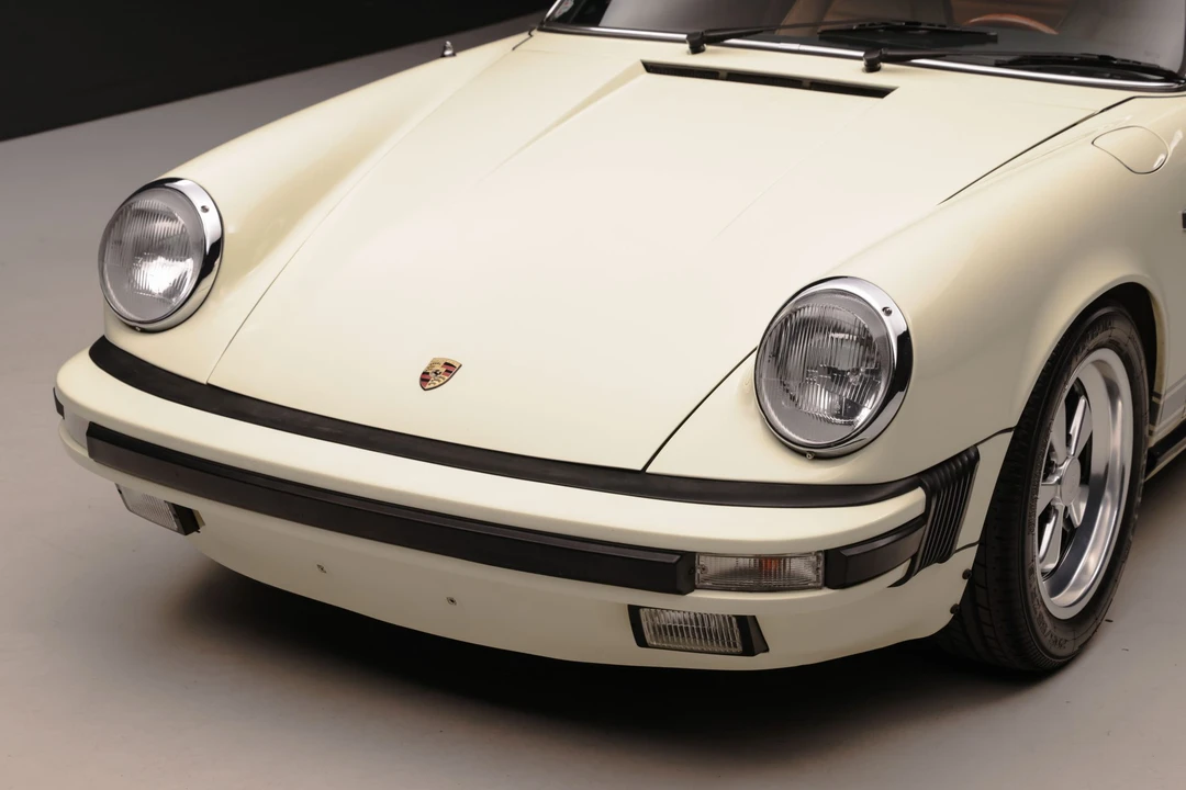 1984 Porsche 911 Carrera 3.2 - Image 18 of 31