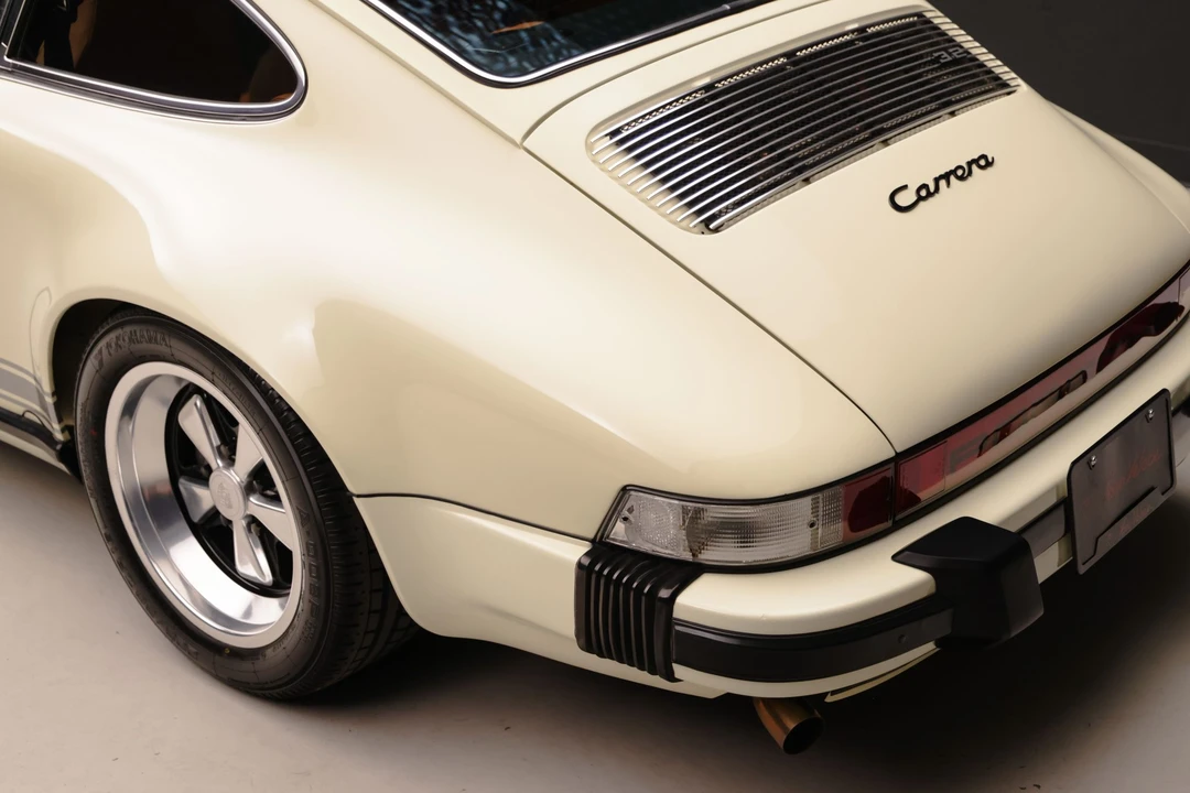 1984 Porsche 911 Carrera 3.2 - Image 30 of 31