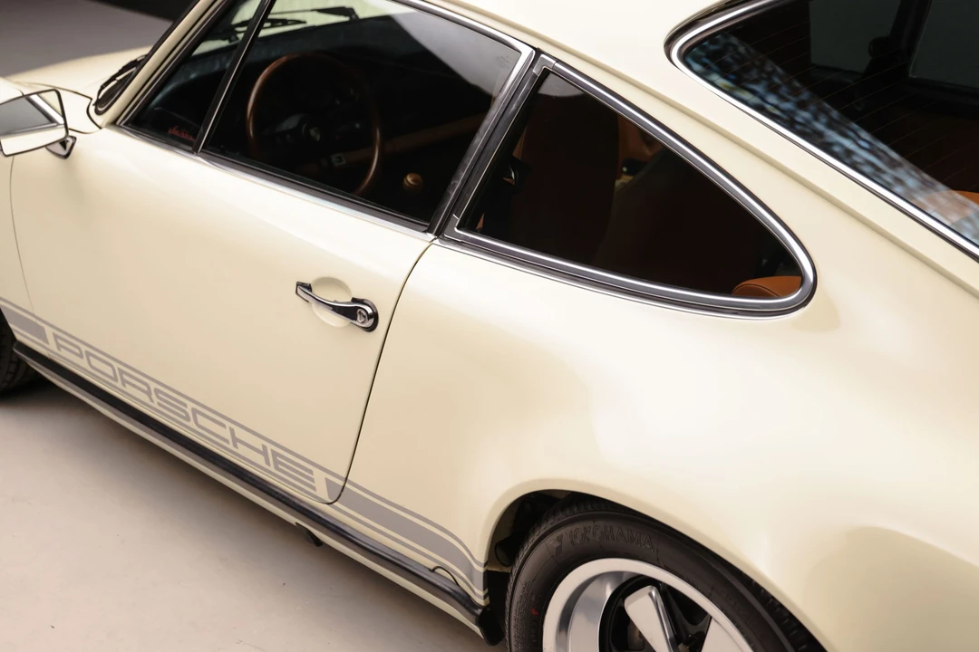 1984 Porsche 911 Carrera 3.2 - Image 29 of 31