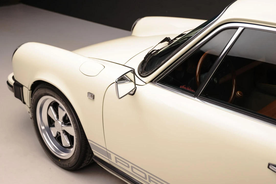 1984 Porsche 911 Carrera 3.2 - Image 28 of 31