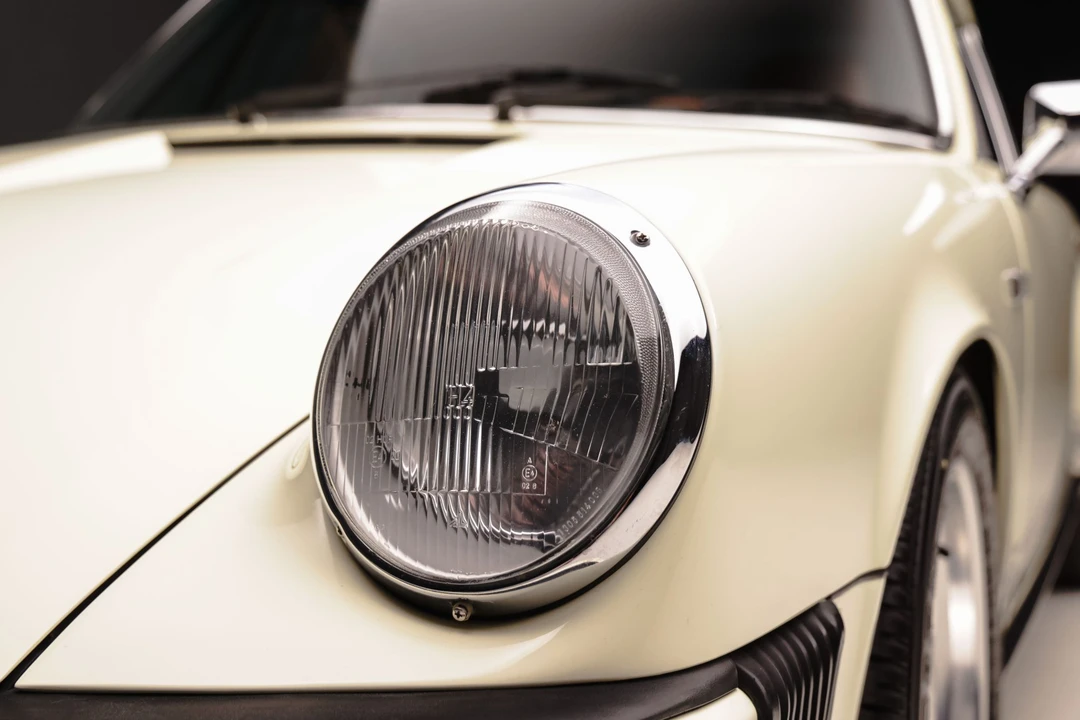 1984 Porsche 911 Carrera 3.2 - Image 20 of 31