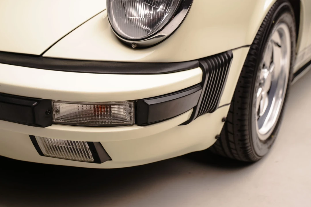 1984 Porsche 911 Carrera 3.2 - Image 21 of 31