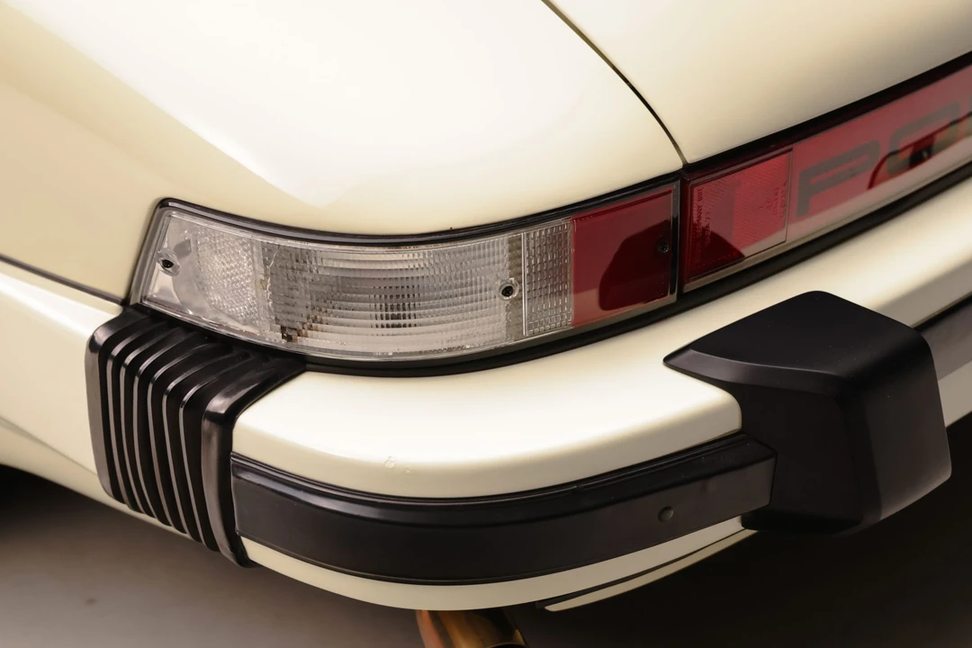 1984 Porsche 911 Carrera 3.2 - Image 31 of 31
