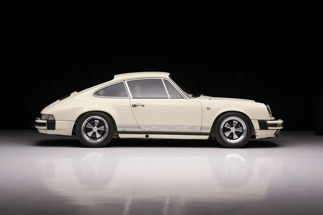 1984 Porsche 911 Carrera 3.2 - Image 8 of 31