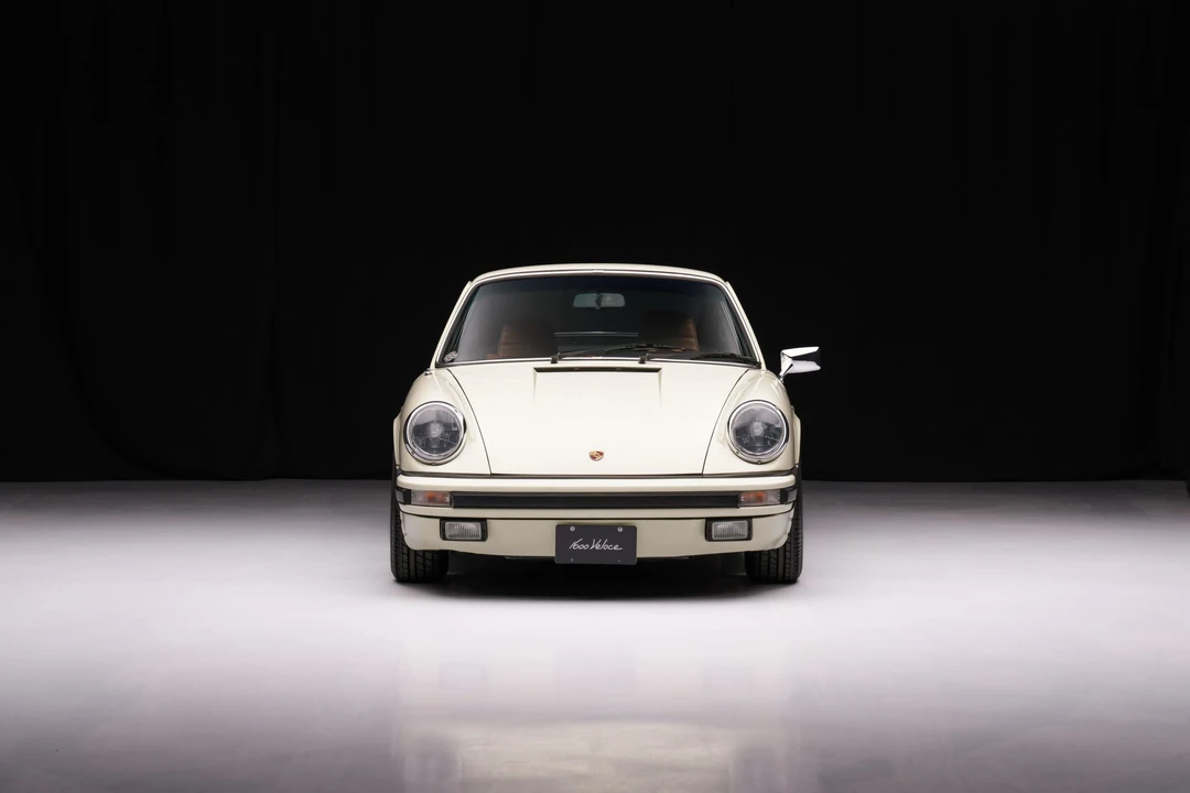 1984 Porsche 911 Carrera 3.2 - Image 5 of 31