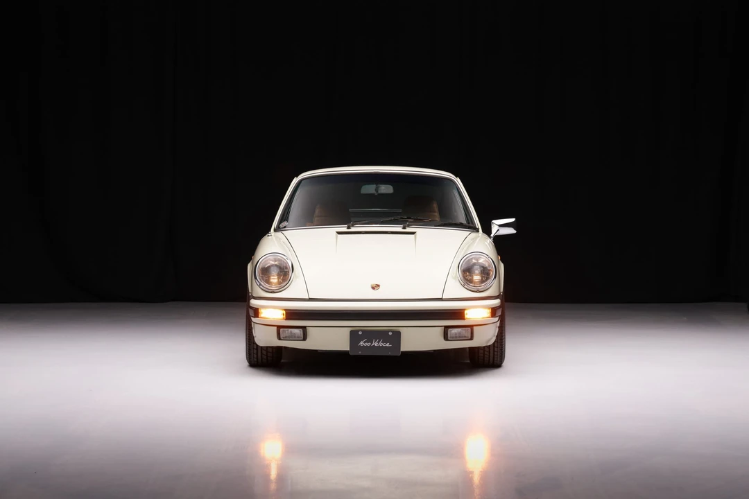 1984 Porsche 911 Carrera 3.2 - Image 4 of 31