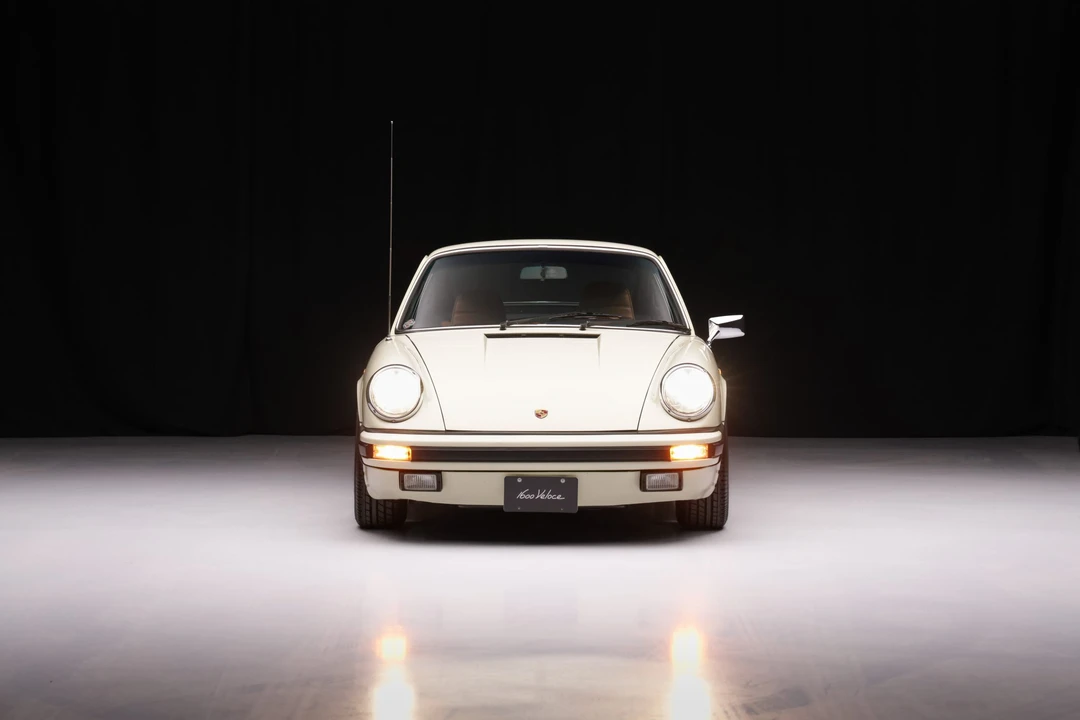 1984 Porsche 911 Carrera 3.2 - Image 3 of 31