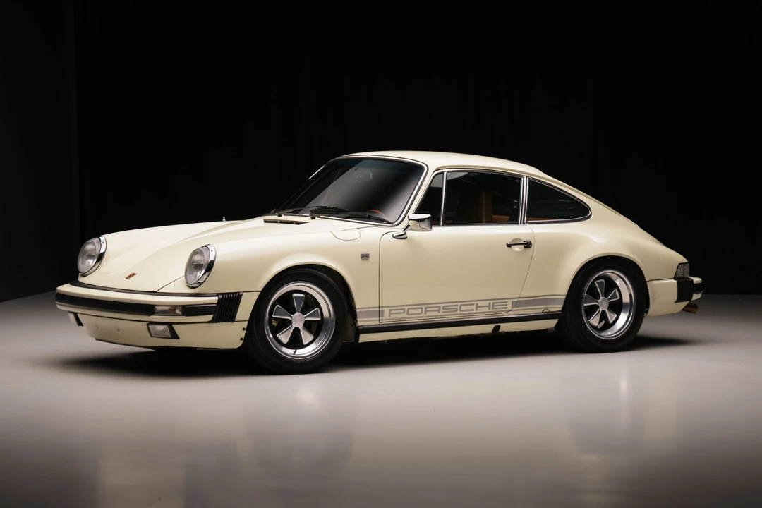 1984 Porsche 911 Carrera 3.2 - Image 3 of 31