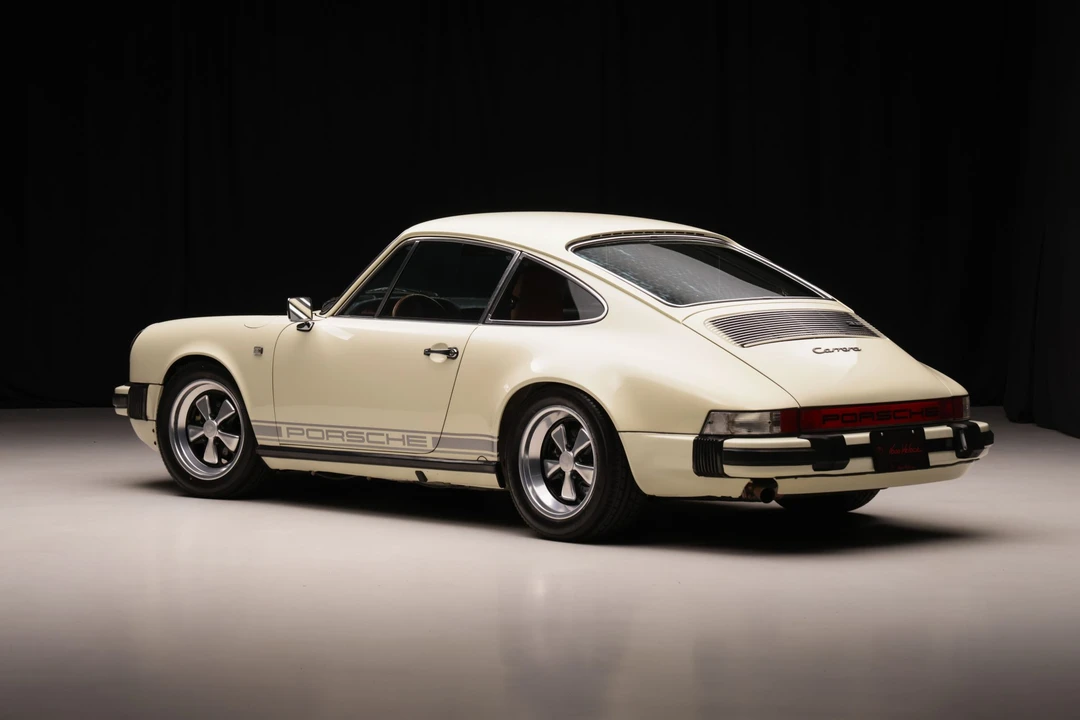1984 Porsche 911 Carrera 3.2 - Image 6 of 31