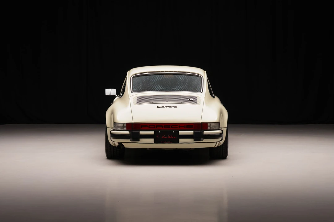 1984 Porsche 911 Carrera 3.2 - Image 7 of 31