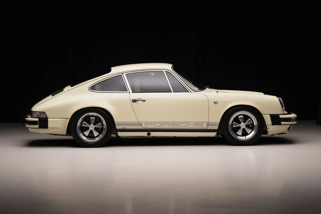 1984 Porsche 911 Carrera 3.2 - Image 10 of 31