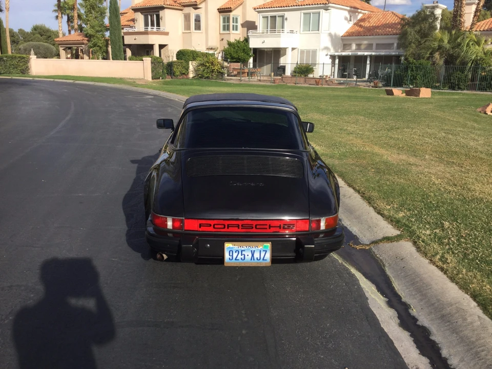 1984 Porsche 911 Carrera 3.2 - Image 9 of 31