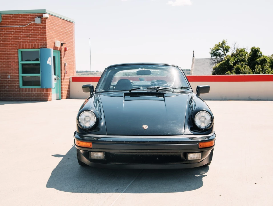 1984 Porsche 911 Carrera 3.2 - Image 4 of 31